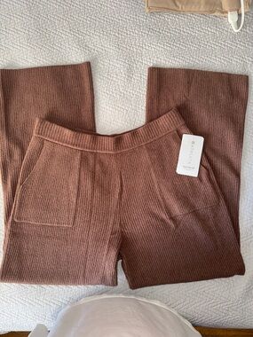 Athleta Ribbed Wide-Leg Knit Pants — Chestnut Brown (Felicity Cozy Pant )